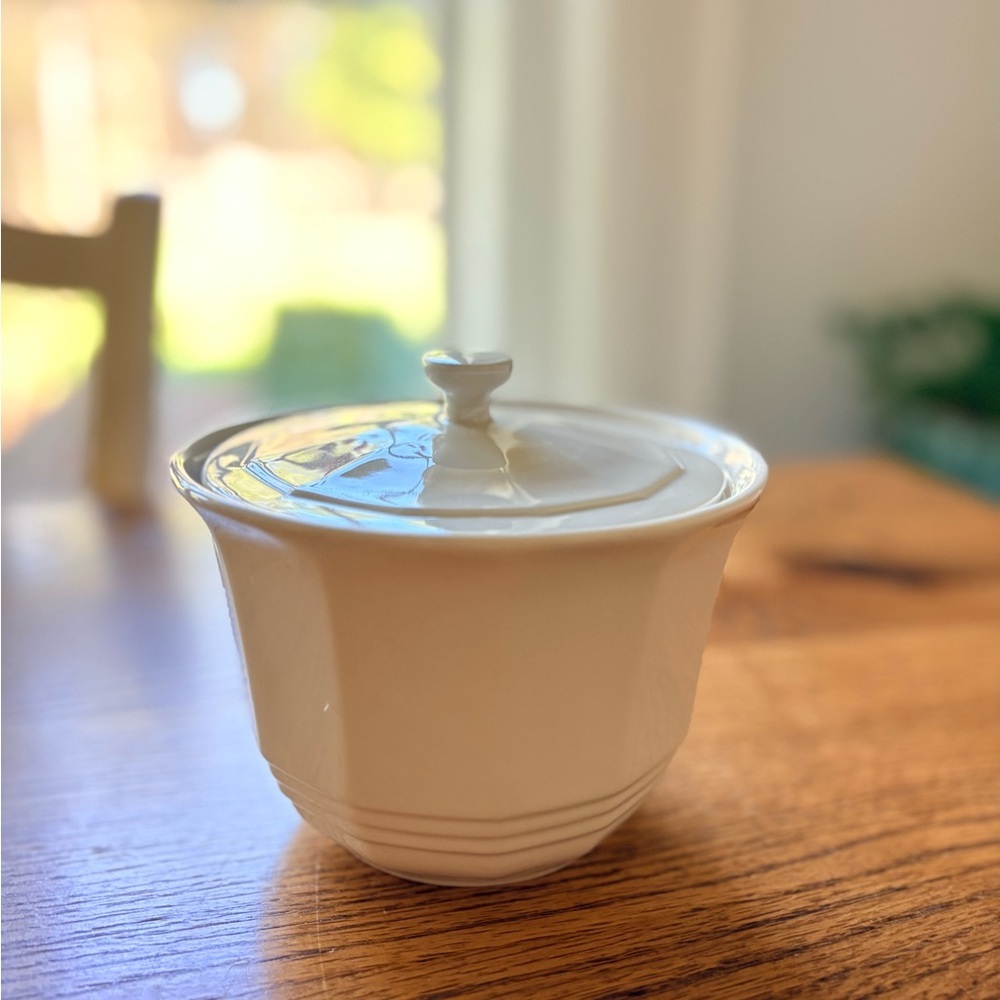 Mount Clemens Pottery Sugar Bowl
